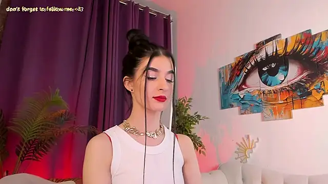 LauraCoy online show from June 11, 2026, 3:04 am