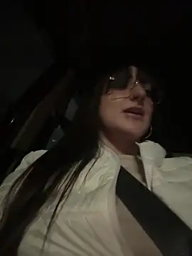 Megan lu2 online show from January 17, 2025, 1:15 am