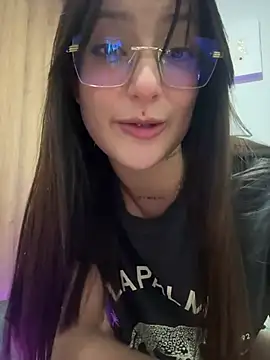 Megan lu2 online show from February 21, 2025, 3:56 am