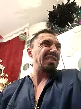 Snapshot of erbod_Johnny chatting on October 29, 2025, 1:24 pm erbod Johnny online show from October 29, 2025, 1:24 pm