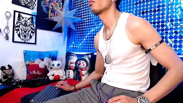 Mensecret69 online show from December 30, 2024, 9:29 pm