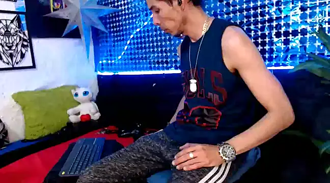 Mensecret69 online show from January 4, 2025, 1:10 am