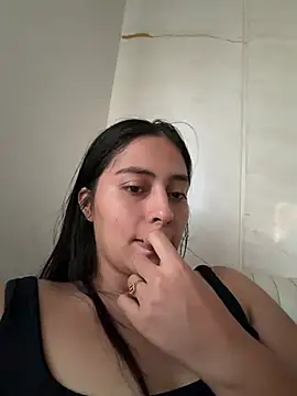 Sophie  Foxxx online show from July 28, 2026, 11:15 pm