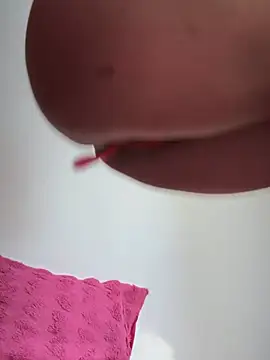 Charly  online show from February 5, 2025, 3:09 pm