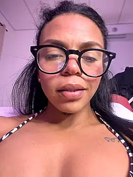 Charly  online show from June 28, 2026, 2:50 am