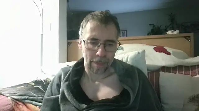 Snapshot of ptitcanard60600 chatting on April 17, 2026, 9:18 pm ptitcanard60600 online show from April 17, 2026, 9:18 pm