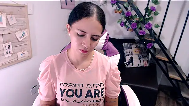 samantha baby  online show from July 3, 2026, 6:47 pm