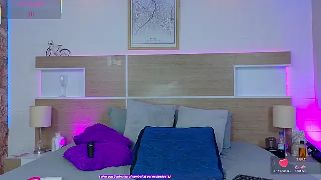 KAROL-SCOTT online show from July 28, 2026, 8:52 pm