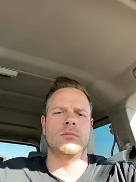 Danii0790 online show from April 29, 2026, 3:38 pm