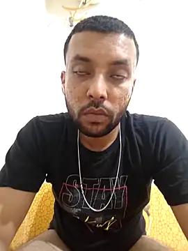 Snapshot of Casting_Design chatting on February 17, 2025, 10:47 pm Casting Design online show from February 17, 2025, 10:47 pm