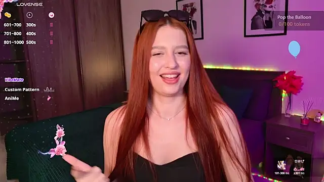 EleanorePeach online show from May 8, 2026, 5:29 pm