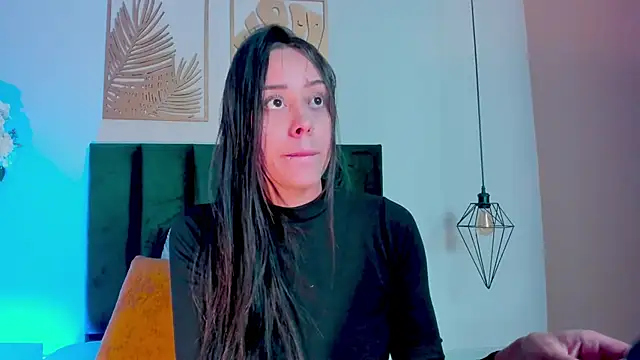 Snapshot of NoraDasilva chatting on February 14, 2026, 12:24 pm NoraDasilva online show from February 14, 2026, 12:24 pm