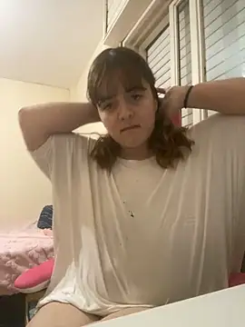 Snapshot of Bombon_ok chatting on October 5, 2025, 3:05 am Bombon ok online show from October 5, 2025, 3:05 am