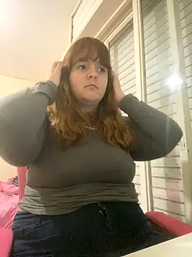 Snapshot of Bombon_ok chatting on October 19, 2025, 3:18 am Bombon ok online show from October 19, 2025, 3:18 am