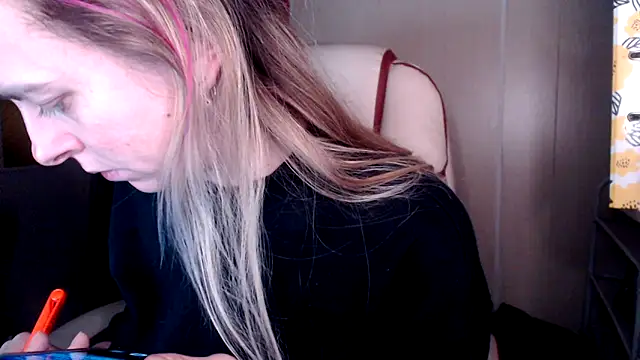 las sweet online show from November 12, 2025, 2:39 pm