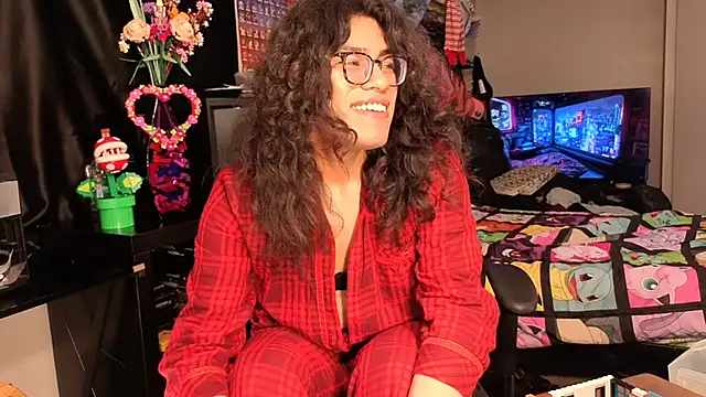 Snapshot of ShinyCherub chatting on February 28, 2025, 3:37 pm ShinyCherub online show from February 28, 2025, 3:37 pm