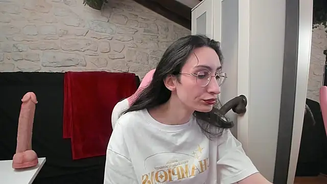 Mayala   online show from May 16, 2026, 5:12 pm