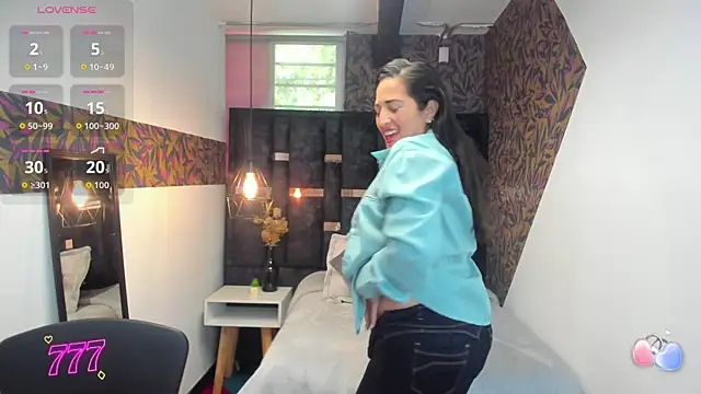 KatteMilf online show from May 23, 2026, 12:42 pm