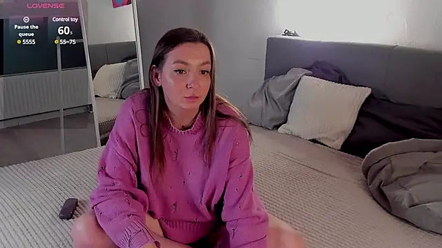 LirikaXox online show from February 24, 2025, 7:52 pm