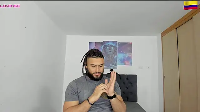 Louis marley   online show from December 19, 2024, 12:02 am