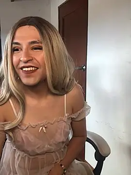 Aly scarf online show from January 6, 2025, 4:55 pm