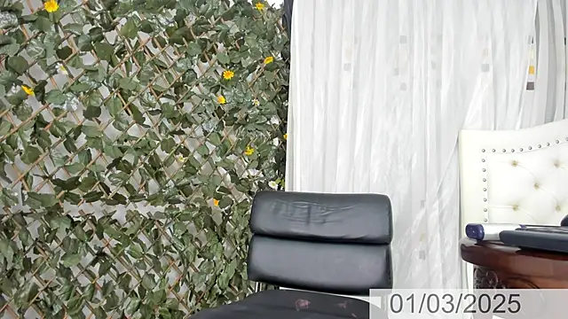 BunnyHotsx online show from March 2, 2025, 1:15 am