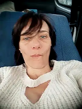 Emyly83 online show from October 5, 2025, 7:39 am