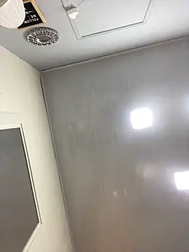 Snapshot of Nicollemays chatting on February 27, 2025, 12:13 pm Nicollemays online show from February 27, 2025, 12:13 pm