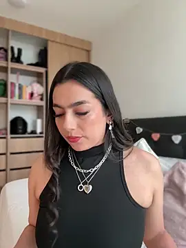 Snapshot of Nicollemays chatting on December 2, 2025, 5:08 pm Nicollemays online show from December 2, 2025, 5:08 pm