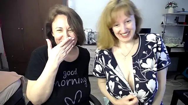 DonnaMagdalena online show from March 24, 2026, 7:46 am