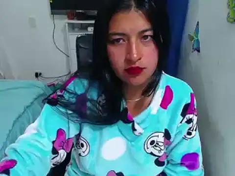 Snapshot of Yunhot_ chatting on February 13, 2025, 12:00 pm Yunhot online show from February 13, 2025, 12:00 pm