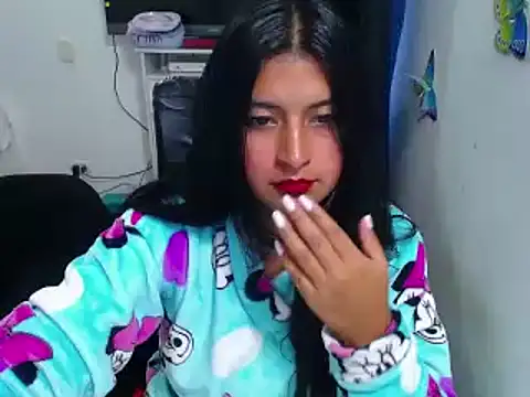 Snapshot of Yunhot_ chatting on February 15, 2025, 8:33 pm Yunhot online show from February 15, 2025, 8:33 pm