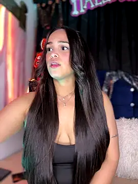 Snapshot of Merloth chatting on October 11, 2025, 10:30 pm Merloth online show from October 11, 2025, 10:30 pm