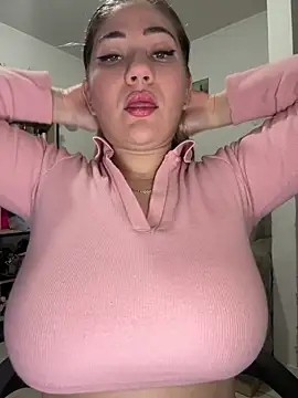 Snapshot of Celestedubois chatting on June 11, 2026, 11:03 pm Celestedubois online show from June 11, 2026, 11:03 pm