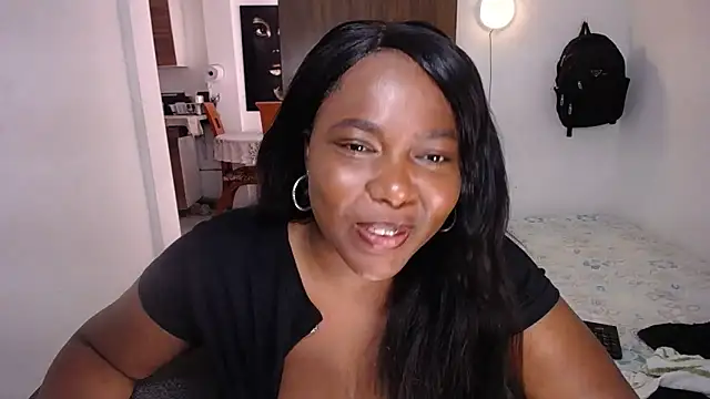 yselahot online show from May 27, 2026, 2:47 pm
