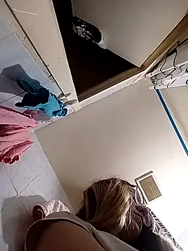  Sweet Love  online show from December 28, 2024, 12:47 am