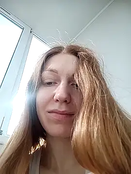  Sweet Love  online show from September 18, 2025, 10:17 am