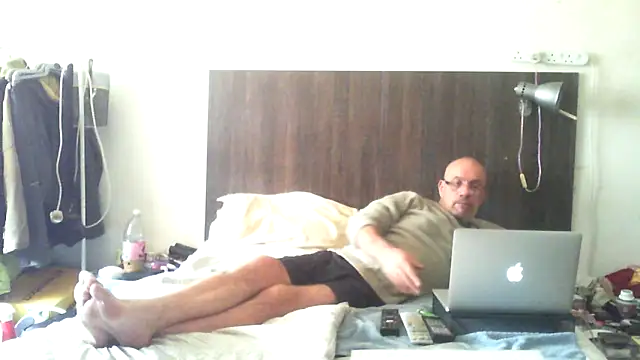 Snapshot of dazuk4513 chatting on May 11, 2026, 4:04 pm dazuk4513 online show from May 11, 2026, 4:04 pm