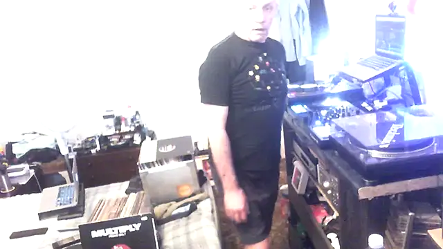 Snapshot of dazuk4513 chatting on July 24, 2026, 8:18 pm dazuk4513 online show from July 24, 2026, 8:18 pm