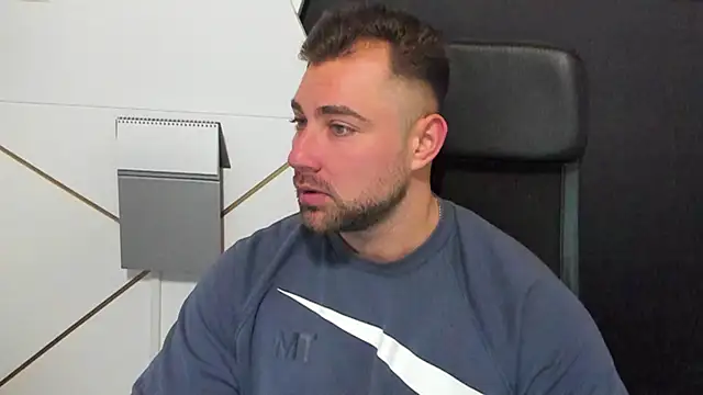 DuncanStone online show from February 9, 2025, 5:29 am