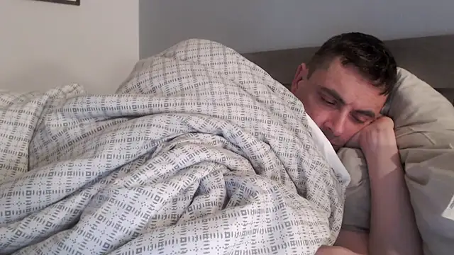 freddy0222222 online show from December 26, 2024, 7:03 am