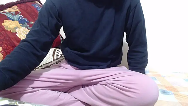 Snapshot of Alexdelarge323 chatting on February 3, 2026, 11:26 am Alexdelarge323 online show from February 3, 2026, 11:26 am