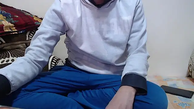 Snapshot of Alexdelarge323 chatting on February 16, 2026, 12:23 pm Alexdelarge323 online show from February 16, 2026, 12:23 pm