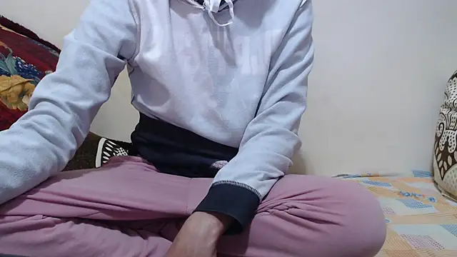 Snapshot of Alexdelarge323 chatting on March 25, 2026, 11:49 am Alexdelarge323 online show from March 25, 2026, 11:49 am