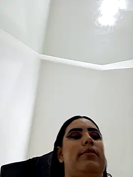 MariaGaitan online show from October 18, 2025, 7:03 pm