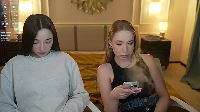 Jasmine Flow online show from March 19, 2025, 10:42 pm