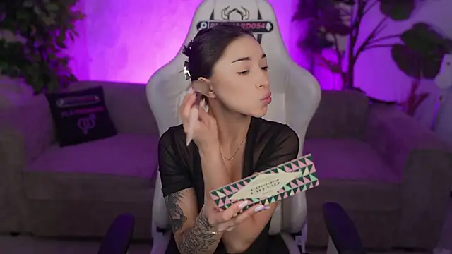 Jasmine Flow online show from March 3, 2026, 8:42 am