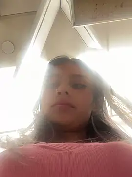 Tiffanysurez  online show from October 21, 2025, 7:14 pm