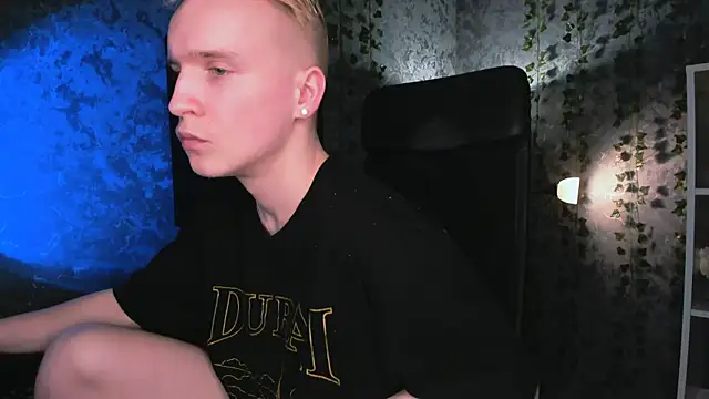 Snapshot of AlexxSweet chatting on February 3, 2025, 1:40 pm AlexxSweet online show from February 3, 2025, 1:40 pm