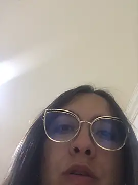 nalalye cruzz  online show from February 22, 2026, 12:26 pm